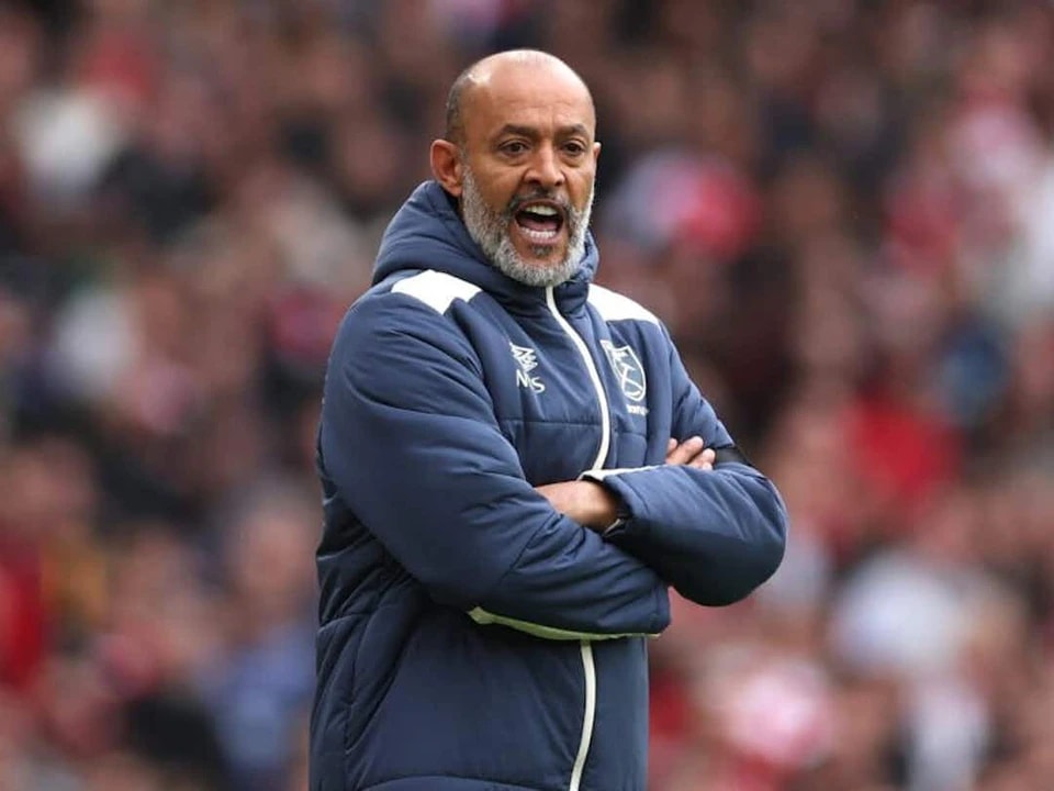 铁锤帮仍在, 迪乌夫在阿, 绍切克因对 铁锤帮仍在, 迪乌夫在阿, 绍切克因对